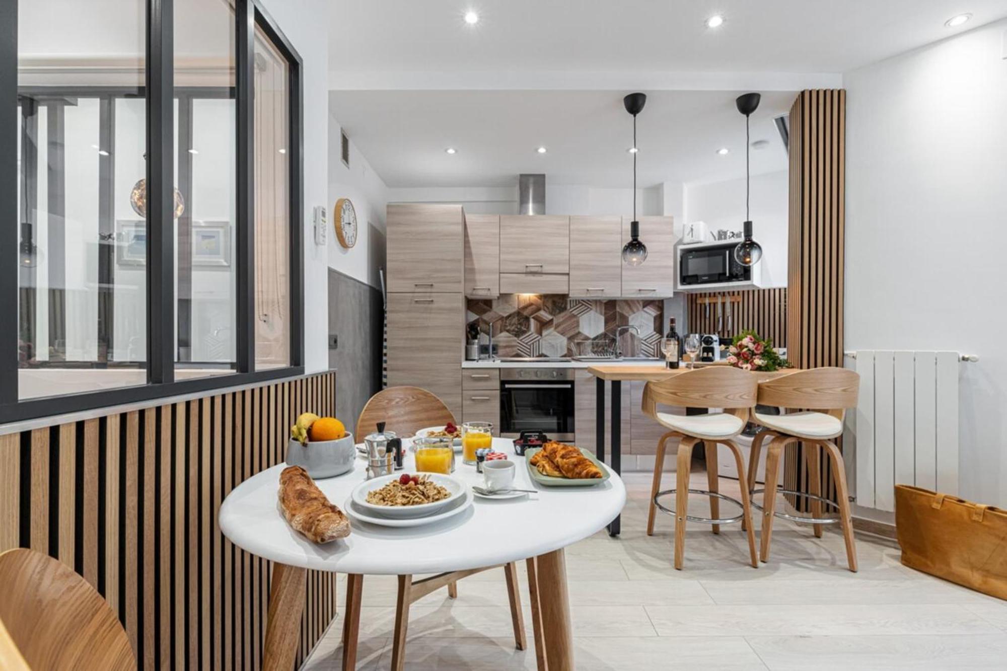 Smolett - Superb Studio Suite Downtown W Ac Appartement