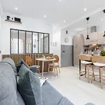 Smolett - Superb Studio Suite Downtown W Ac